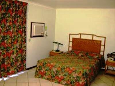 King Sound Resort Hotel Дерби Экстерьер фото